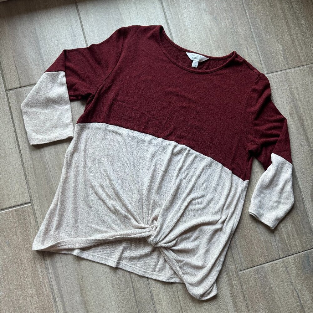 Maroon & Tan Cozy Women's Sweater Top - Market & Spruce Size Large